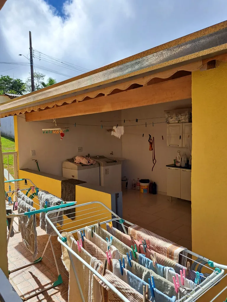 Belíssima chácara em bairro nobre de biritiba mirim - vertentes