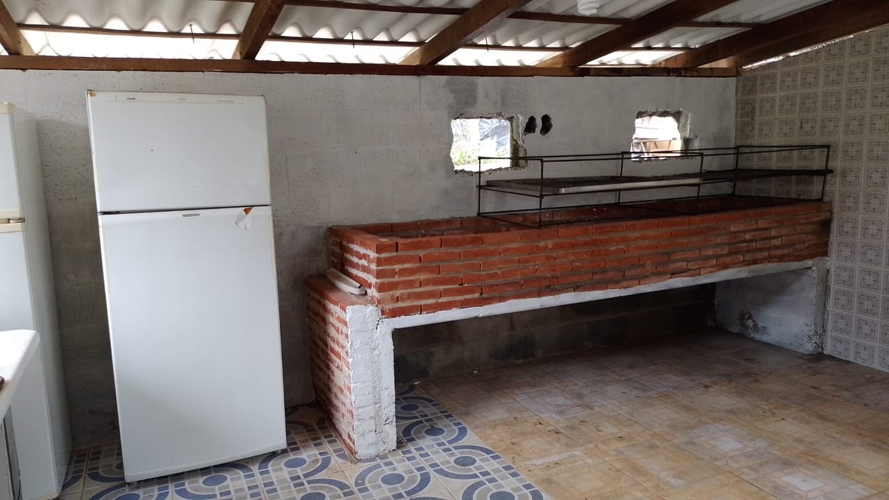Chácara para locação em taiaçupeba - mogi das cruzes