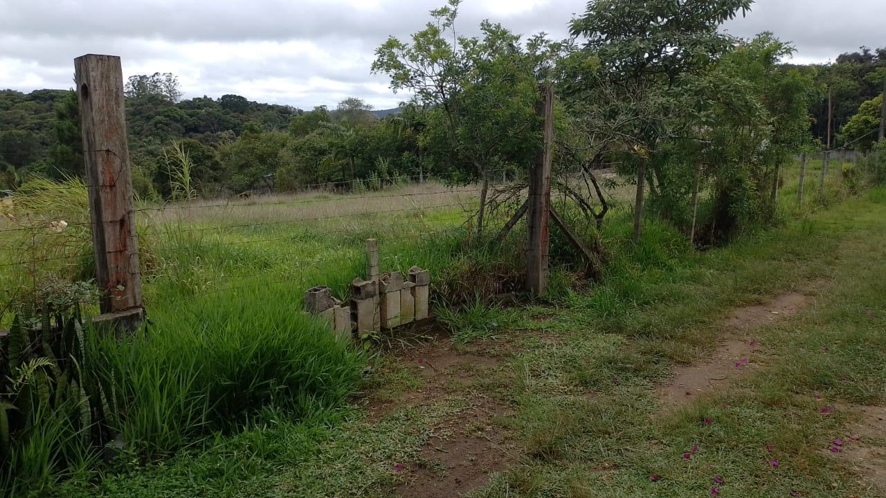Chácara para locação em taiaçupeba - mogi das cruzes