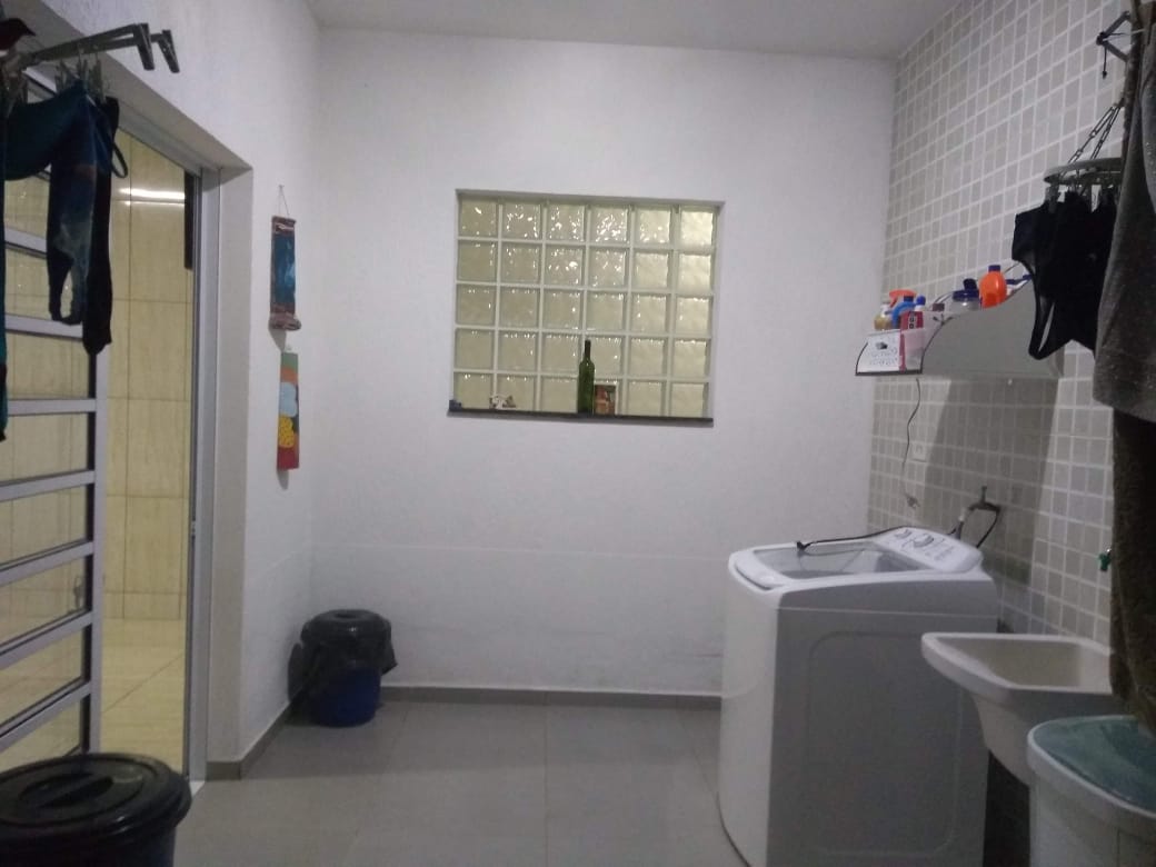 Sobrado belíssimo em biritiba mirim