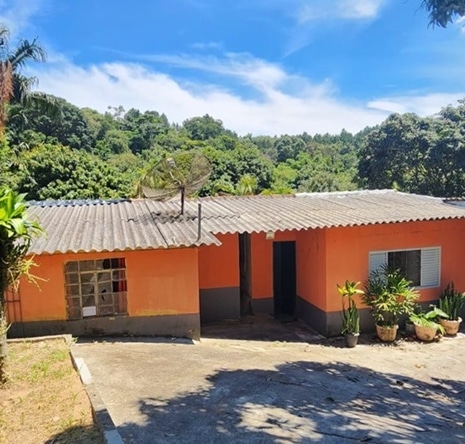 Chácara em biritiba mirim bairro do nirvana 2 casas independentes mega oportunidade